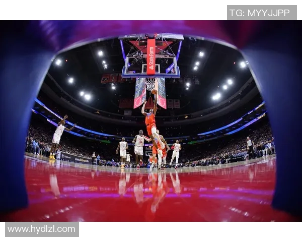 亚历山大领衔雷霆队崛起，NBA赛季惊喜与失望盘点：森林狼防守制胜，快船四巨头遇挑战